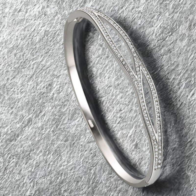 925 Silver Cross Bracelet – Timeless Elegance